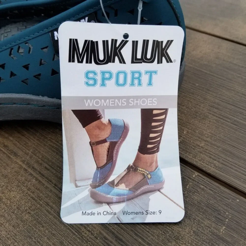 NWT Muk Luks Sport Women Sandy Sport Shoe Turquoise Sandal Size 9 Style 120010